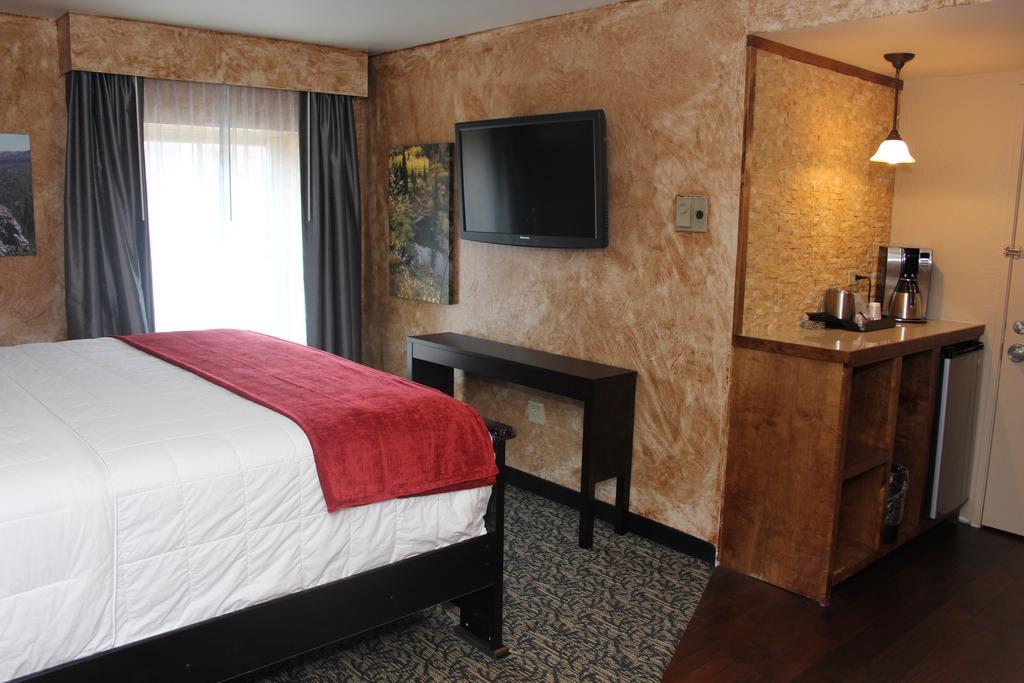 Grand Z Hotel Casino By Red Lion Hotels (Adults Only) Central  City Ngoại thất bức ảnh
